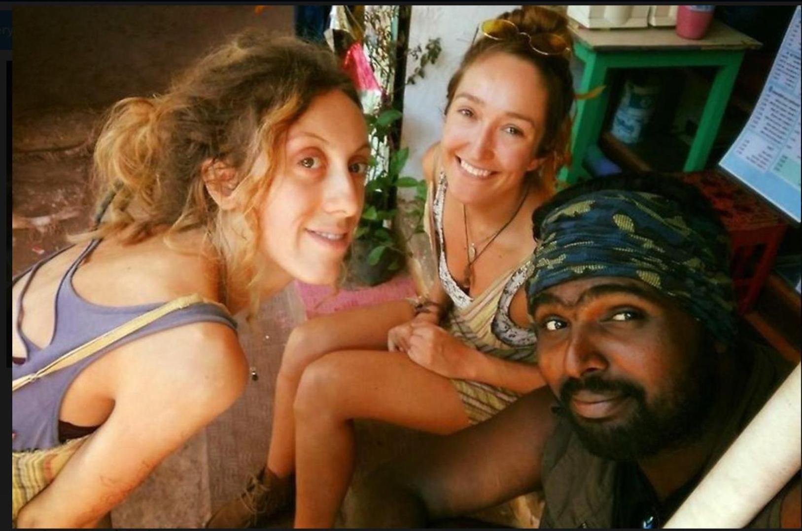 Hippie Hostel Or Goamazing Hostel Anjuna Exterior photo